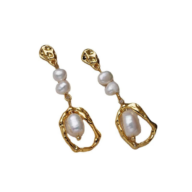 long pearl earrings